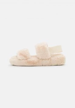 Nly by Nelly BACKSTRAP FLUFFY FLAT - Beige Hausschuhe für Damen - Bequeme Flauschpantoffeln -Nly by Nelly Verkaufsladen 0c831c53258f4a8ea7757c091d9fd22f