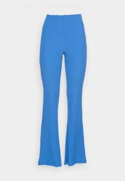Nly by Nelly AMAZING PANTS - Stoffhose in Blau für Damen | Bequeme Freizeithose | Moderne Damenhose -Nly by Nelly Verkaufsladen 0d548098a39c4204bac608c867bb6030