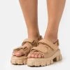 Nly by Nelly CHUNKY Plateausandalette Damen - Leichtbraun | Bequeme Plateausandalen für Frauen -Nly by Nelly Verkaufsladen 0ee7e768e0f447eba994e20a4e29c166