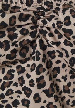 Nly by Nelly DREAM ALONG Bluse - Hellbraun, Damen | Elegante Bluse für jeden Anlass -Nly by Nelly Verkaufsladen 0ef03a5ff0954deda0abef20c15d68ee