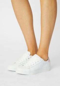 Nly by Nelly Sneaker Low - Weiß/Rosa Damen | Bequeme Low-Top-Sneaker für Frauen