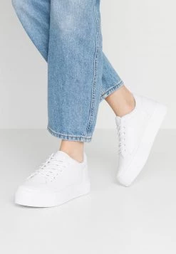 Nly by Nelly PERFECT PLATFORM - Sneaker Low - Weiß, Damen | Bequeme Low-Top-Sneaker für Frauen
