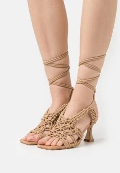 Nly by Nelly ICONIC MACRAME HEEL - Riemensandalette in Nature für Damen | Elegante Sandalen