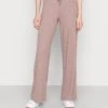 Nly by Nelly COZY TIE PANTS - Bequeme Jogginghose für Damen in Nougat