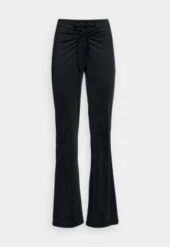Nly by Nelly STRAP PANTS - Stoffhose in Schwarz für Damen | Bequeme und stylische Hose -Nly by Nelly Verkaufsladen 1d8e9d56e68340f18f4baa7e613d7fbc
