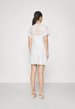 Nly by Nelly FLOUNCE DRESS - Weißes Cocktailkleid für Damen | Festliches Abendkleid -Nly by Nelly Verkaufsladen 2558d8088cad41b895ec9a752f3136bb