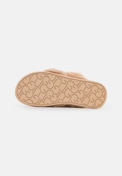 Nly by Nelly BRAIDED FURRY FLAT - Beige Pantolette Flach für Damen | Bequeme Flache Pantoletten -Nly by Nelly Verkaufsladen 2591bc7aa6ef4bcbb3aaa037f9cd6ddb