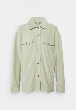 Nly by Nelly OVERSIZED SHACKET - Pistazie Oversized Bluse für Damen | Trendige Oversized Bluse in Pistazie -Nly by Nelly Verkaufsladen 27f41f1c154a432bb8afebbc6d3d2bc1