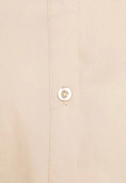 Nly by Nelly MY BOYFRIEND Bluse - Beige | Damen Bluse | Oversize-Look | Moderne Damenbekleidung -Nly by Nelly Verkaufsladen 2d61007eab654c7fb5f109a842f31907