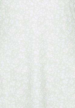 Nly by Nelly AMAZE ME DRESS - Jerseykleid in Pistazie für Damen | Elegantes Sommerkleid -Nly by Nelly Verkaufsladen 2e778d6698134435bf557e0e5f07be7d