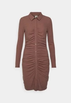 Nly by Nelly RUCHED DRESS - Strickkleid in Braun für Damen | Elegantes Design | Bequemer Tragekomfort -Nly by Nelly Verkaufsladen 3b75365288c244559b146fbeb5704101