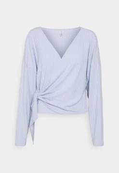 Nly by Nelly Luxurious Wrap Langarmshirt - Light Blue | Damen | Elegantes Langarmshirt für Frauen -Nly by Nelly Verkaufsladen 3c5a18d190f945ea893e0df8b61775b8