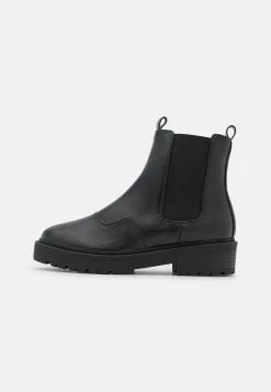 Nly by Nelly WARM CHELSEA BOOT - Stiefelette in Schwarz für Damen | Plateaustiefeletten -Nly by Nelly Verkaufsladen 431fd536a8534a2687c8dcbfe522ec1f