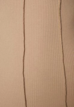 Nly by Nelly Sichtbare Naht MIDI Kleid - Jerseykleid - Nougat - Damenmode -Nly by Nelly Verkaufsladen 495a360ac0d7433a9dc7bc6699627f72