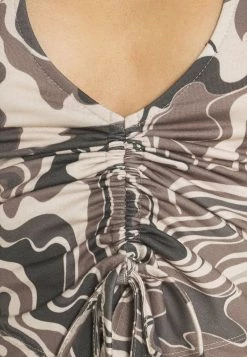 Nly by Nelly Damen Halterneck Drawstring Top - Braun | Stilvolles Sommer-Top -Nly by Nelly Verkaufsladen 49c22cb503d84e84b8767f36589ac4f0