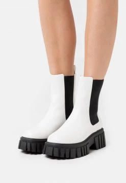 Nly by Nelly NEXT CHELSEA BOOT - Plateaustiefelette in Weiß für Damen | Moderne Stiefeletten