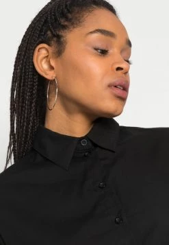 Nly by Nelly Damen Hemdbluse - Elegante Black Bluse für stilvolle Outfits -Nly by Nelly Verkaufsladen 5f93efd469e644c98996be36a90d7307