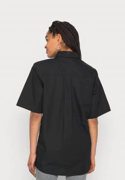 Nly by Nelly POWER Hemdbluse - Elegante Damenbluse in Schwarz -Nly by Nelly Verkaufsladen 6b17f8590daa43ebb5acc5d2b44b6e13