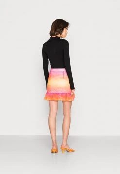 Nly by Nelly PERFECT FRILL SKIRT - Damen Minirock mit Print, Rüschendetail -Nly by Nelly Verkaufsladen 6e0077f3f75342c6b2012dd5e7766a48