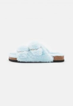 Nly by Nelly DOUBLE STRAP FLUFFY FLAT - Pantolette Flach - Hellblau, Damen | Bequeme Flache Pantoletten -Nly by Nelly Verkaufsladen 74d9f96f7dc4409382909ef3e9275744