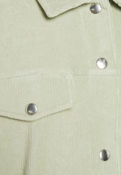 Nly by Nelly OVERSIZED SHACKET - Pistazie Oversized Bluse für Damen | Trendige Oversized Bluse in Pistazie -Nly by Nelly Verkaufsladen 7914c7ea6cfb4fe1a2dbf7220a3e7a9c