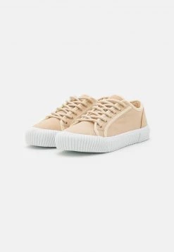Nly by Nelly FAVORITE SEASON - Sneaker Low Damen in Beige | Bequeme Low-Top-Sneaker -Nly by Nelly Verkaufsladen 7da74e76302c4503b832195936c12d62