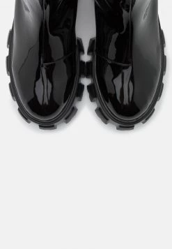 Nly by Nelly BITE IT CHELSEA BOOT - Plateaustiefelette in Schwarz für Damen -Nly by Nelly Verkaufsladen 82c544f7eec24661971b5c92178ec9dd