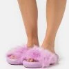Nly by Nelly FLUFFY SLIDER - Bequeme Flache Pantoletten für Damen in Lila -Nly by Nelly Verkaufsladen 871596e3fd2641f2afefcd704a59bf82