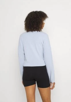 Nly by Nelly Luxurious Wrap Langarmshirt - Light Blue | Damen | Elegantes Langarmshirt für Frauen -Nly by Nelly Verkaufsladen 89ed1c57f2534c1ca15198893da684ea