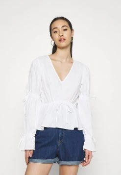 Nly by Nelly TIE DETAILED BLOUSE - Weiße Damenbluse mit Bindegürtel