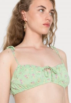 Nly by Nelly FAVOURITE RUCHED - Damen Top - Multi Coloured | Stylisches Rüschen-Top für Frauen -Nly by Nelly Verkaufsladen 9c735911020f4ff9943a00e65b335723