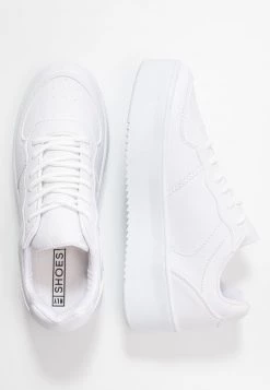 Nly by Nelly FLIRTY PLATFORM Sneaker Low Weiß Damen - Modische Sneaker für Frauen -Nly by Nelly Verkaufsladen 9cebb311712e43c78d0242c3239d2266