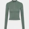 Nly by Nelly SPORTY ZIP Langarmshirt Dark Green Damen | Sportliches Langarmshirt mit Reißverschluss -Nly by Nelly Verkaufsladen aadb08e096ff4e0e94a65827ef175ac3