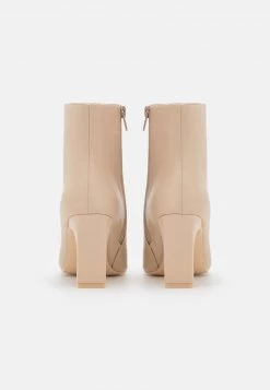 Nly by Nelly Beige Ankle Boots Damen - Elegante Stiefeletten für jeden Anlass -Nly by Nelly Verkaufsladen ada1dbab7d4141e89185b0004ad3d364