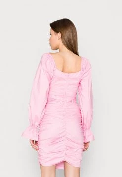 Nly by Nelly LUCKY DAY RUCHE DRESS - Freizeitkleid in Hot Pink für Damen -Nly by Nelly Verkaufsladen af94409af70b4e1b9405d73f52de2c05