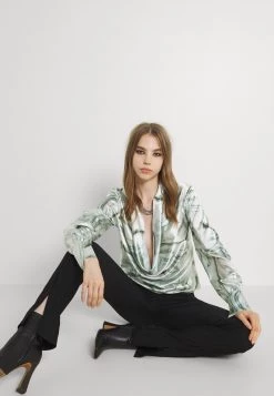 Nly by Nelly Damen Bluse - Grün | Elegante Bluse für Damen | Moderne Mode -Nly by Nelly Verkaufsladen b0f52e9308d94db29d0d143a57025704