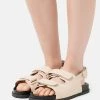 Nly by Nelly QUILTED Riemensandalette Beige - Elegante Damen-Sandalen -Nly by Nelly Verkaufsladen b5ab1235784e4afb9d7f47acf7d5995f