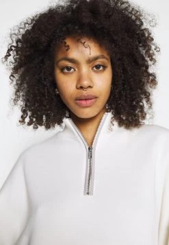 Nly by Nelly CONTRAST ZIP SWEATER - Weißes Damen Sweatshirt mit Reißverschluss -Nly by Nelly Verkaufsladen c39c87fd221642d5bd788e94815fc5dc