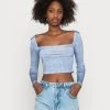 Nly by Nelly SQUARE NECK CROP TOP - Langarmshirt - Denim Print, Damen | Modisches Langarmshirt für Frauen -Nly by Nelly Verkaufsladen cb54623e78514081ab23a2f08a189d6b