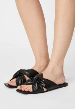 Nly by Nelly TWISTED FEELS FLAT - Pantolette Flach in Schwarz für Damen