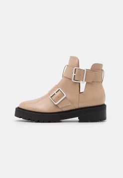 Nly by Nelly CHUNKY BUCKLE BOOT - Plateaustiefelette in Beige für Damen | Trendige Cowboystiefeletten -Nly by Nelly Verkaufsladen d0c9848586e64d9aac2980b2a1a815fb