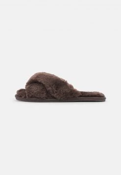 Nly by Nelly PERFECT FURRY FRIEND - Flache Pantoletten für Damen in Braun -Nly by Nelly Verkaufsladen d43b68f06e7a441fb17d767a3108a51c