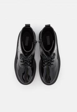 Nly by Nelly LOW SHAFT BOOT - Plateaustiefelette - Shiny Black, Damen | Schnürstiefeletten | Stiefeletten -Nly by Nelly Verkaufsladen d6731ee49a6f4cb59463bcd3cde397b5