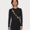 Nly by Nelly PEEK DRESS - Elegantes Jerseykleid in Schwarz für Damen -Nly by Nelly Verkaufsladen d947a327ba5843e790d0baef9531468c