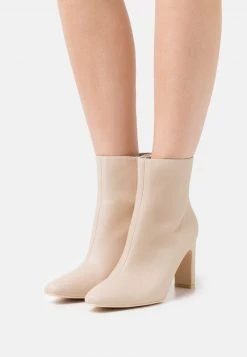 Nly by Nelly Beige Ankle Boots Damen - Elegante Stiefeletten für jeden Anlass