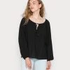 Nly by Nelly LOVELY VOLUME BLOUSE - Elegante Damenbluse in Schwarz -Nly by Nelly Verkaufsladen ec150bd9c3ca4d54bc512c16c096675d