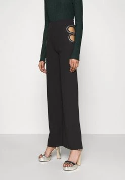 Nly by Nelly CUT OUT PANTS - Stoffhose Damen in Schwarz | Elegante Schnittdetails