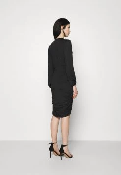 Nly by Nelly KEYHOLE TIE SLINKY DRESS - Elegantes Jerseykleid in Schwarz für Damen -Nly by Nelly Verkaufsladen f00f91780a594548abadaa3f5e3ad948