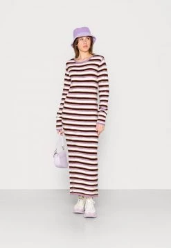 Nly by Nelly LONG COSY DRESS - Strickkleid - Mehrfarbig, Damen | Bequemes Strickkleid für jeden Anlass -Nly by Nelly Verkaufsladen f029137b1b644a21aa0d5014ebcb116e