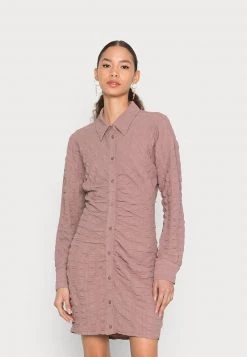 Nly by Nelly HOW I DO IT DRESS - Cocktailkleid/Festliches Kleid in Nougat für Damen